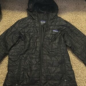Patagonia Women’s Nano Puff Hoody